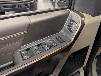 2027 Ford Super Duty F-250 SRW Platinum