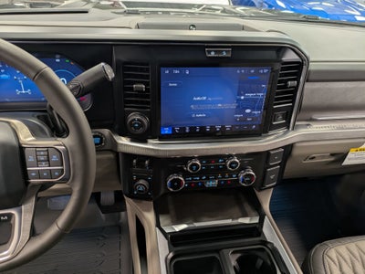 2027 Ford Super Duty F-250 SRW Platinum