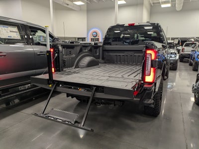 2027 Ford Super Duty F-250 SRW Platinum