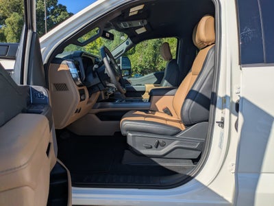 2027 Ford Super Duty F-250 SRW LARIAT