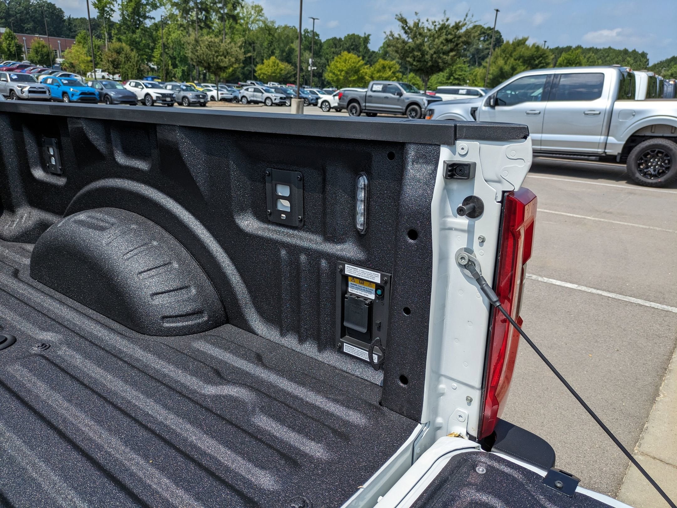 2025 Ford Super Duty F-250 SRW LARIAT