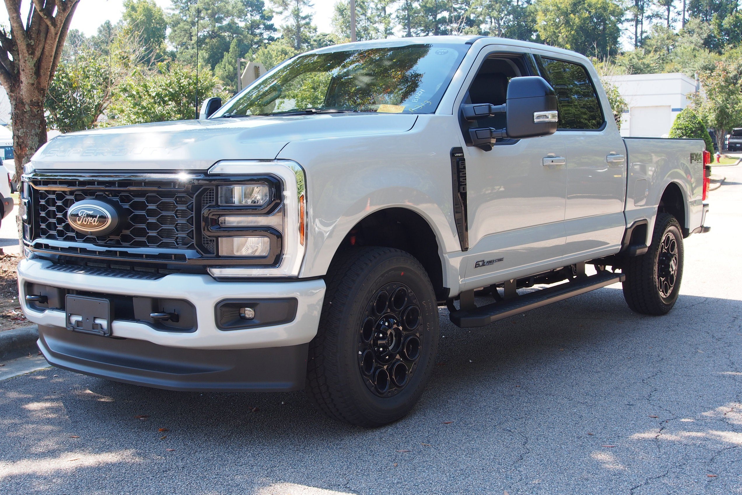 2026 Ford Super Duty F-250 SRW LARIAT