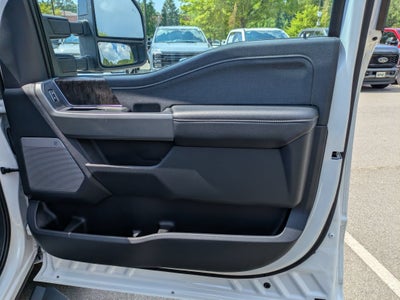 2023 Ford Super Duty F-250 SRW LARIAT