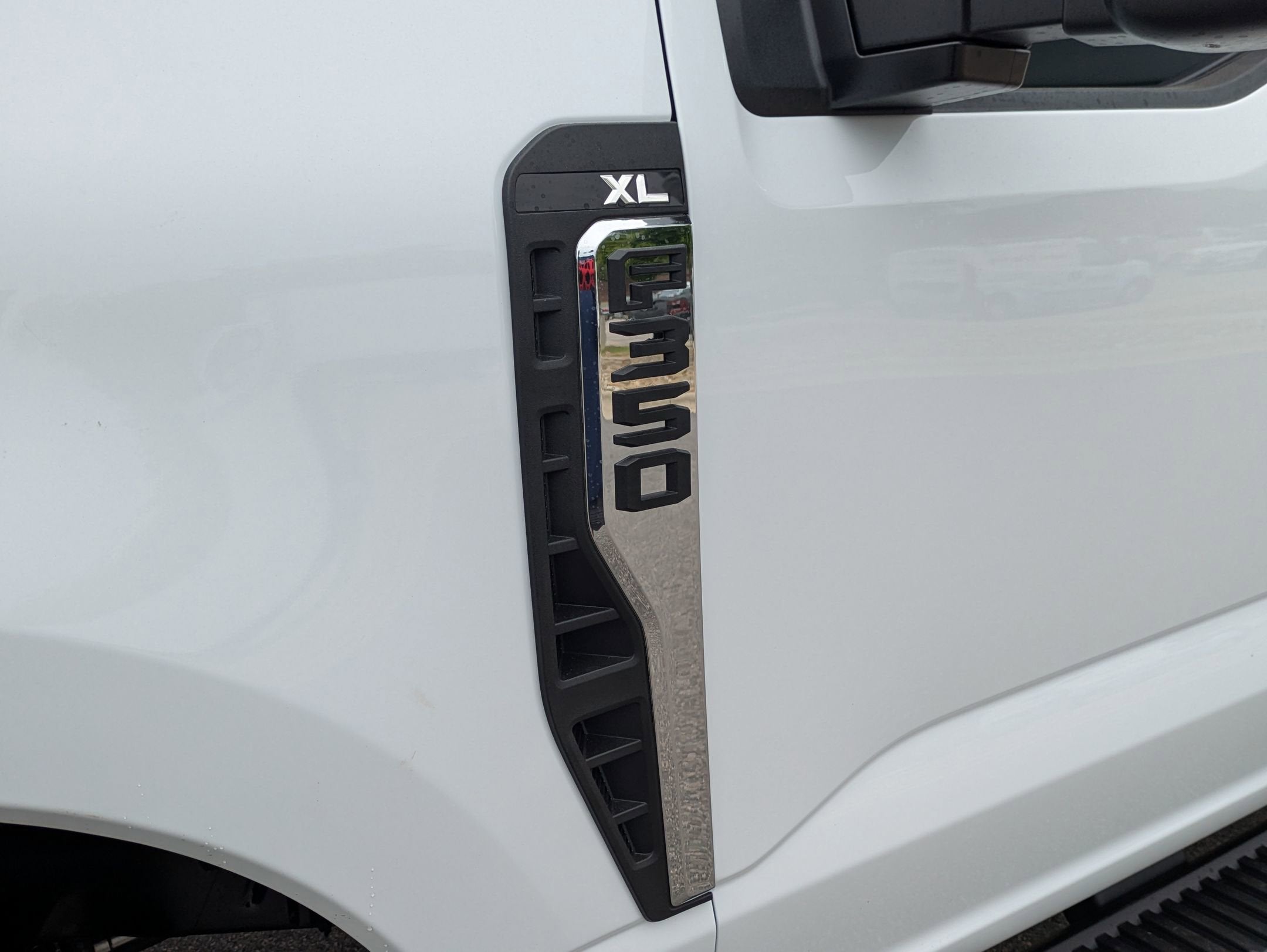 2026 Ford Super Duty F-350 SRW XL