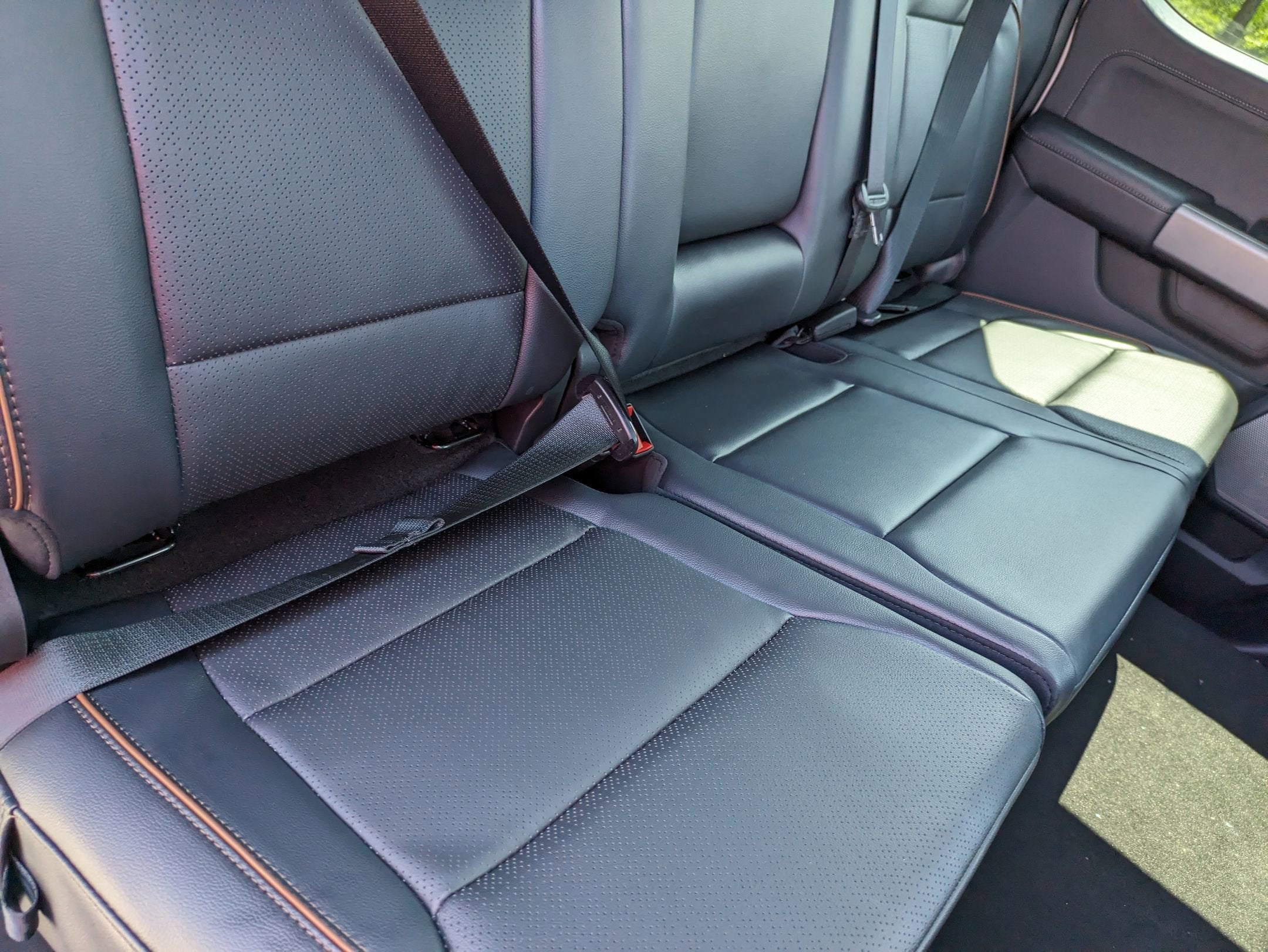 2025 Ford Super Duty F-350 SRW LARIAT