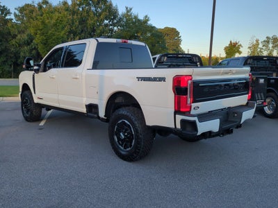 2027 Ford Super Duty F-350 SRW Platinum