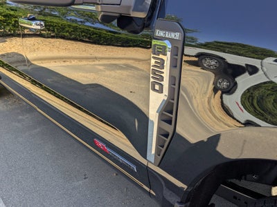 2026 Ford Super Duty F-350 SRW King Ranch