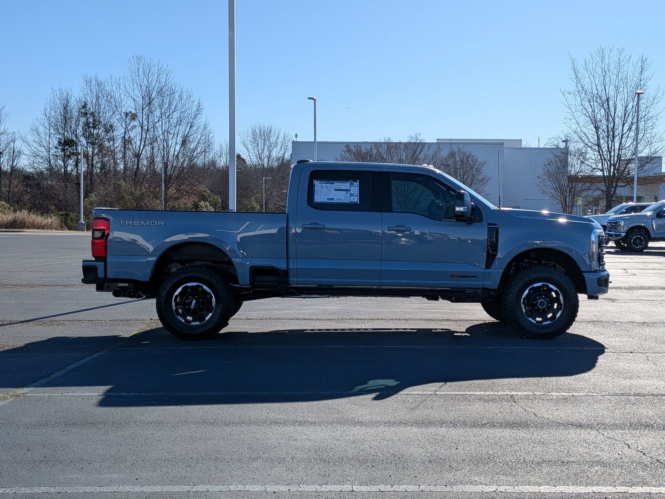 2026 Ford Super Duty F-350 SRW Platinum