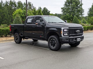2025 Ford Super Duty F-350 SRW LARIAT