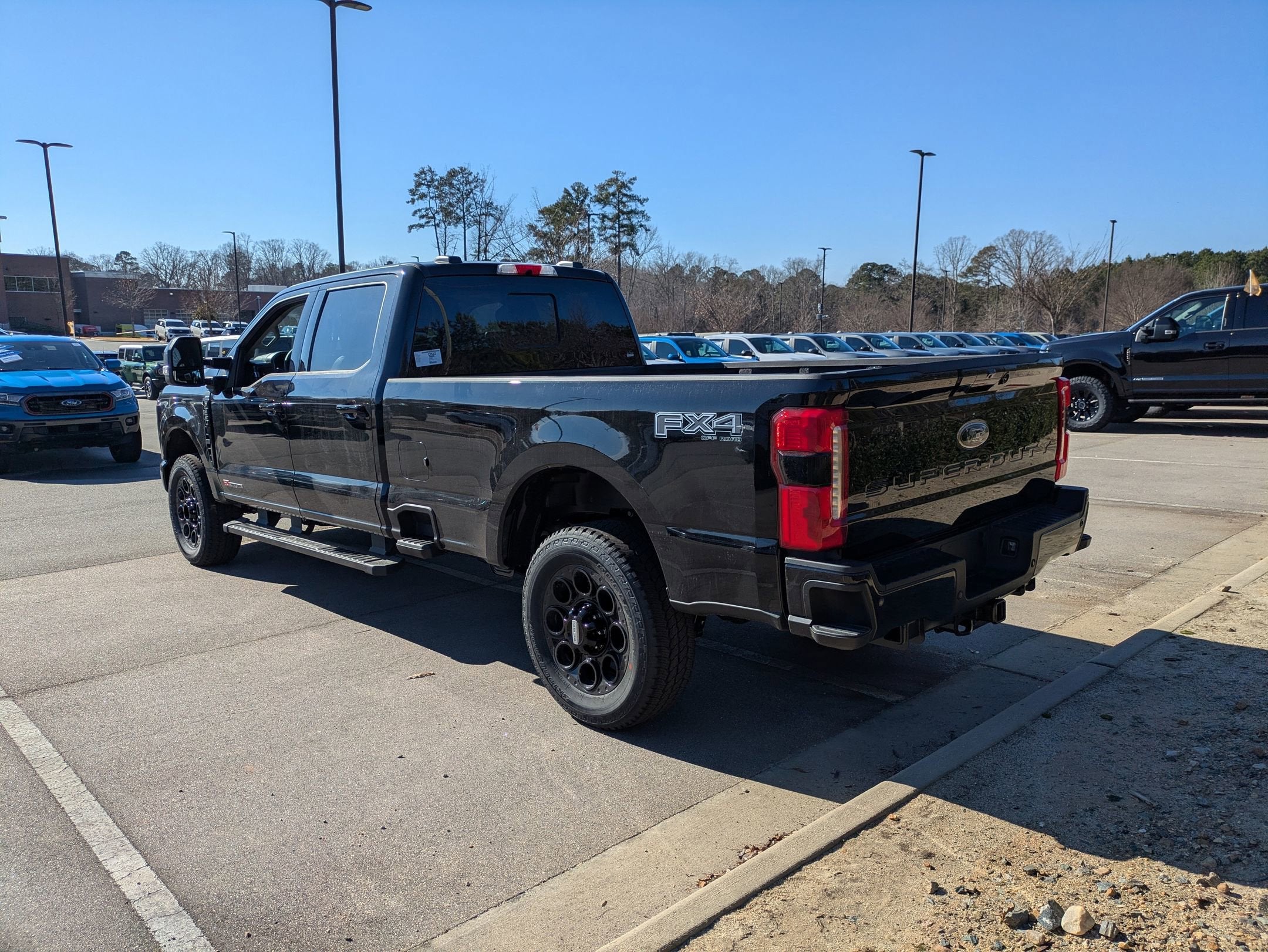 2026 Ford Super Duty F-350 SRW LARIAT