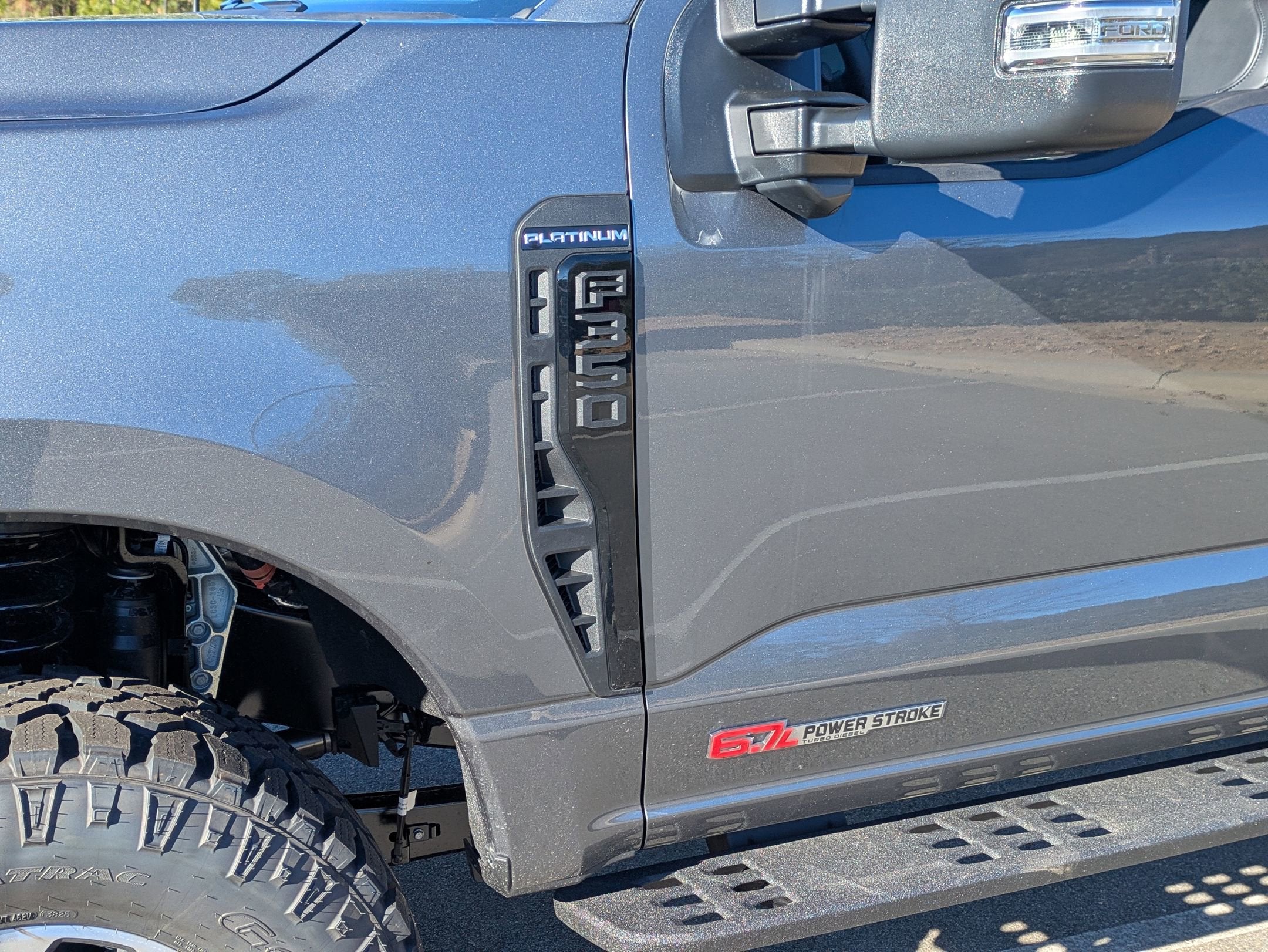 2026 Ford Super Duty F-350 SRW Platinum