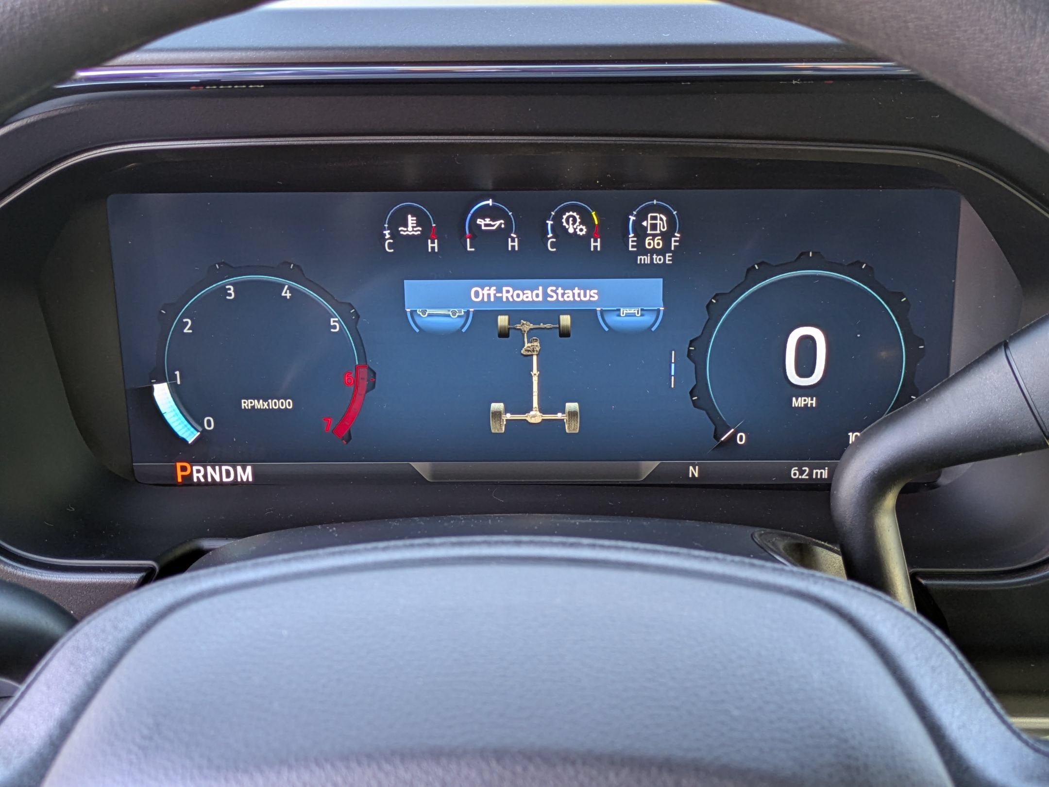 2027 Ford Super Duty F-350 SRW XLT