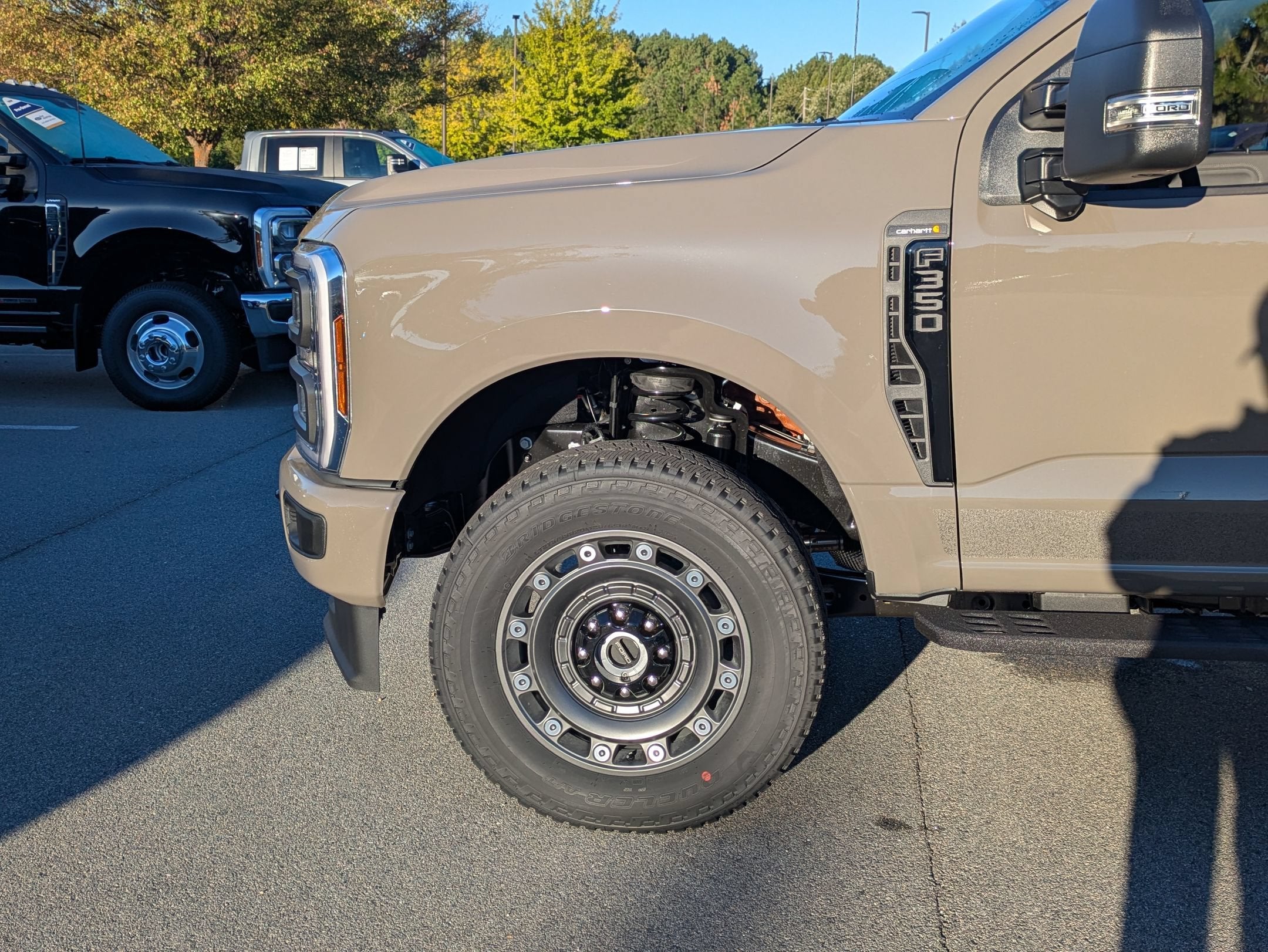 2027 Ford Super Duty F-350 SRW XLT