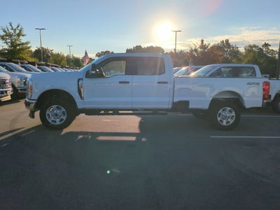 2026 Ford Super Duty F-350 SRW XLT