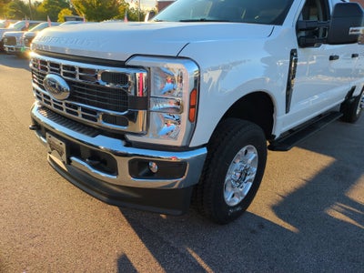 2026 Ford Super Duty F-350 SRW XLT