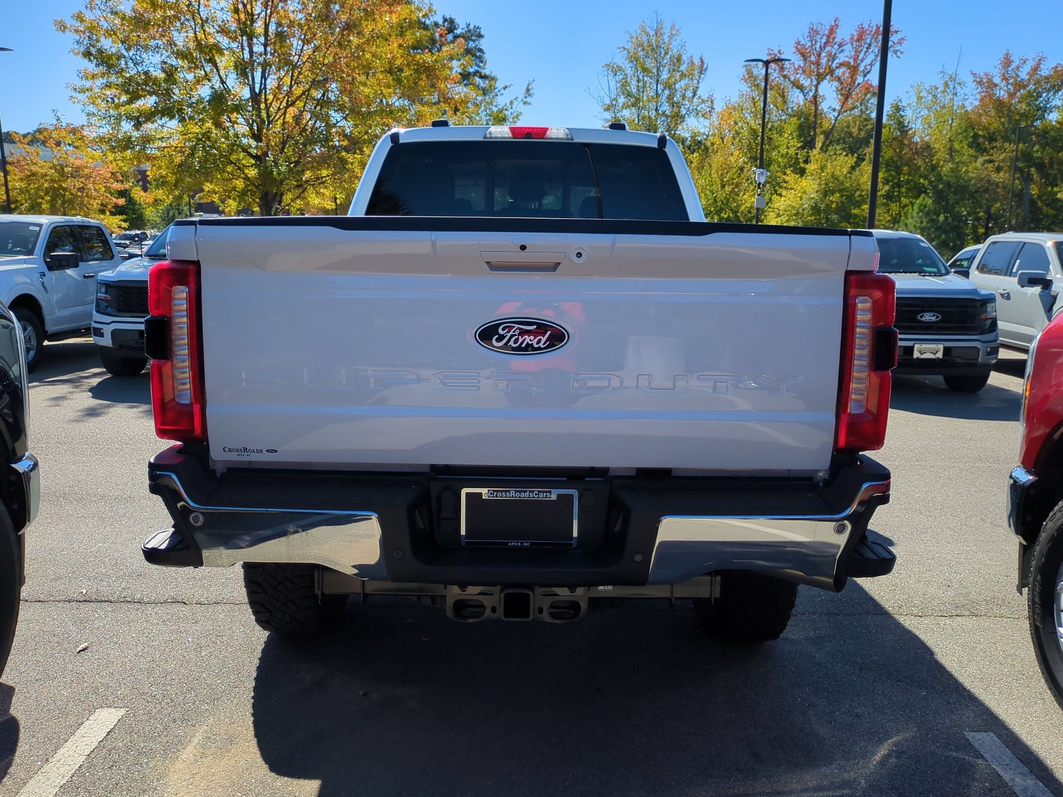 2027 Ford Super Duty F-350 SRW XLT