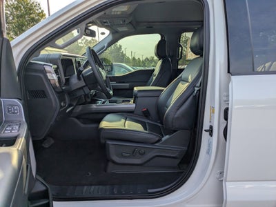 2026 Ford Super Duty F-350 SRW LARIAT