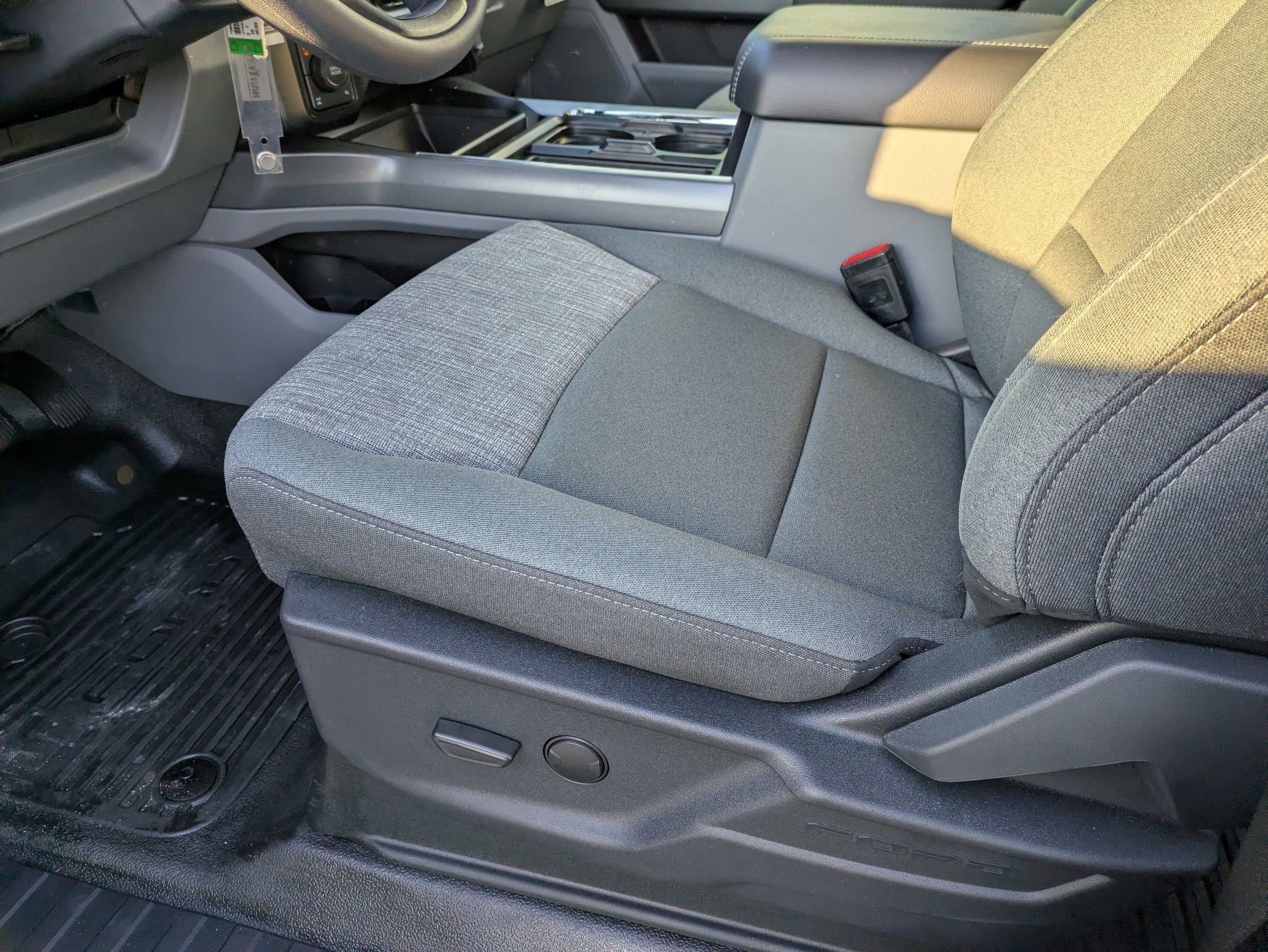 2025 Ford Super Duty F-350 SRW XLT