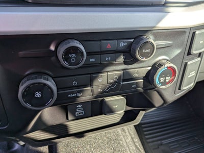 2027 Ford Super Duty F-350 DRW XL