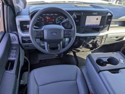 2027 Ford Super Duty F-350 DRW XL