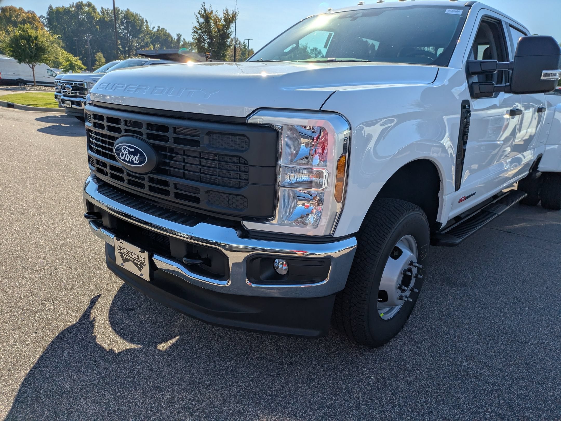 2027 Ford Super Duty F-350 DRW XL