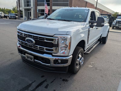 2026 Ford Super Duty F-350 DRW XLT