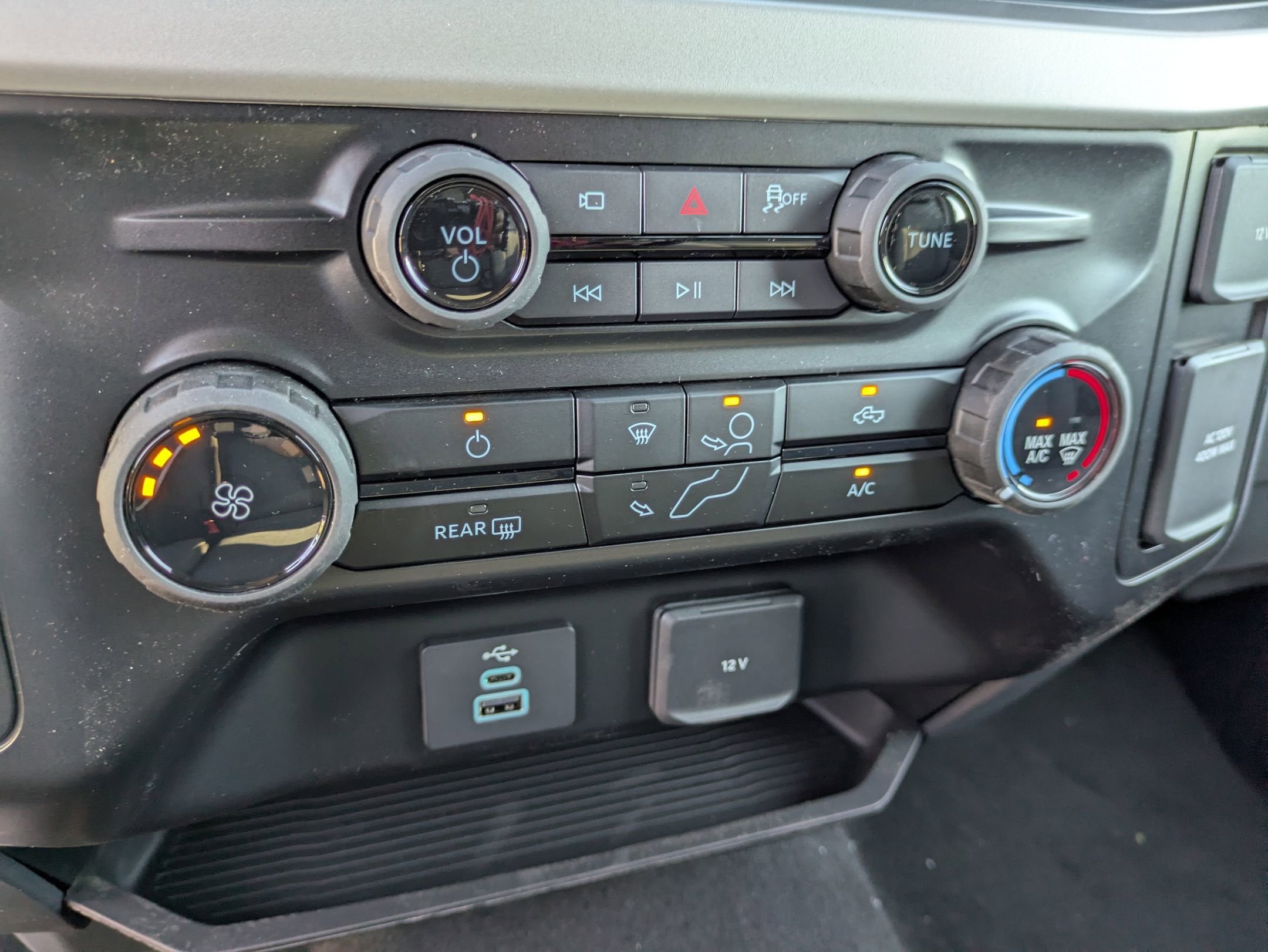 2026 Ford Super Duty F-450 DRW XLT