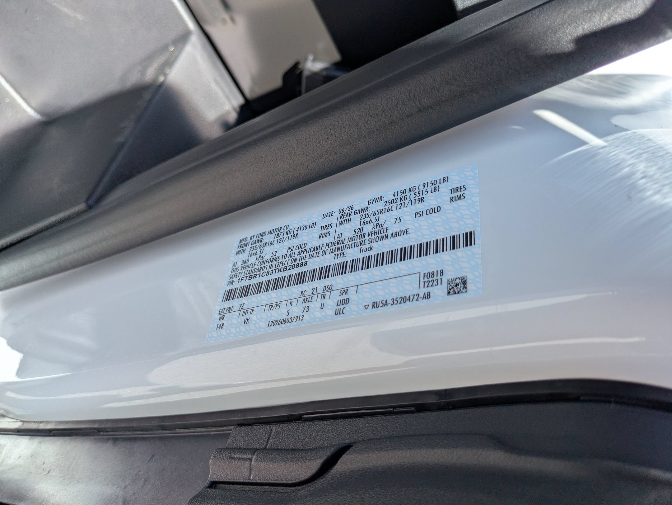 2026 Ford Transit Cargo Van Base