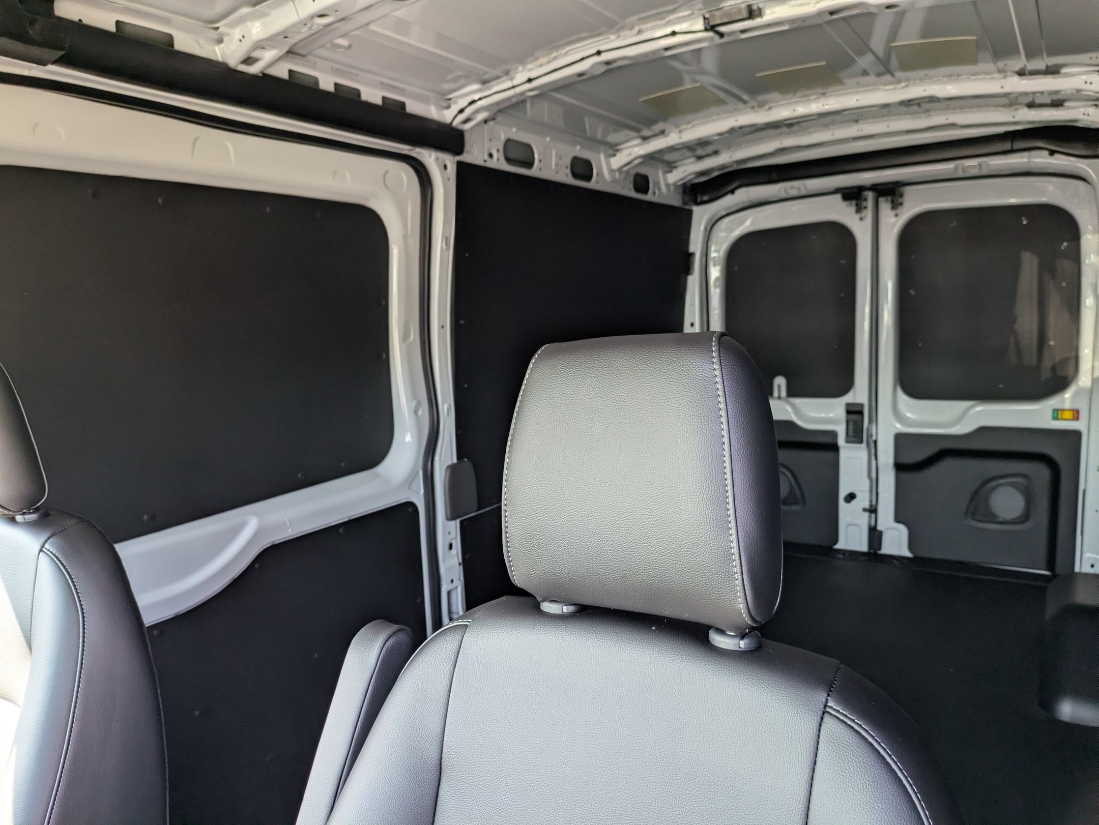2026 Ford Transit Cargo Van Base