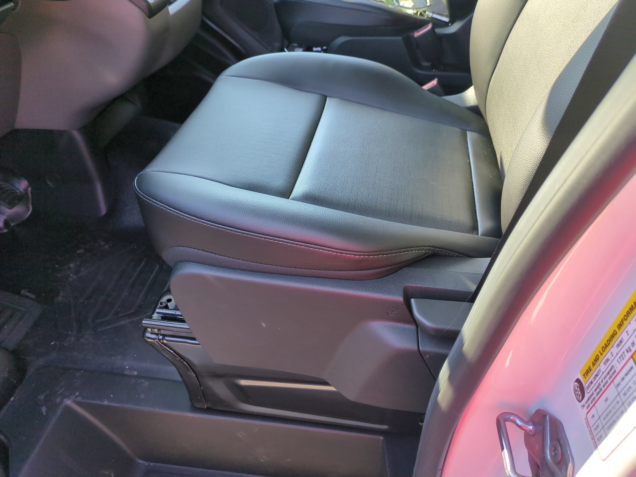2027 Ford Transit Cargo Van Base