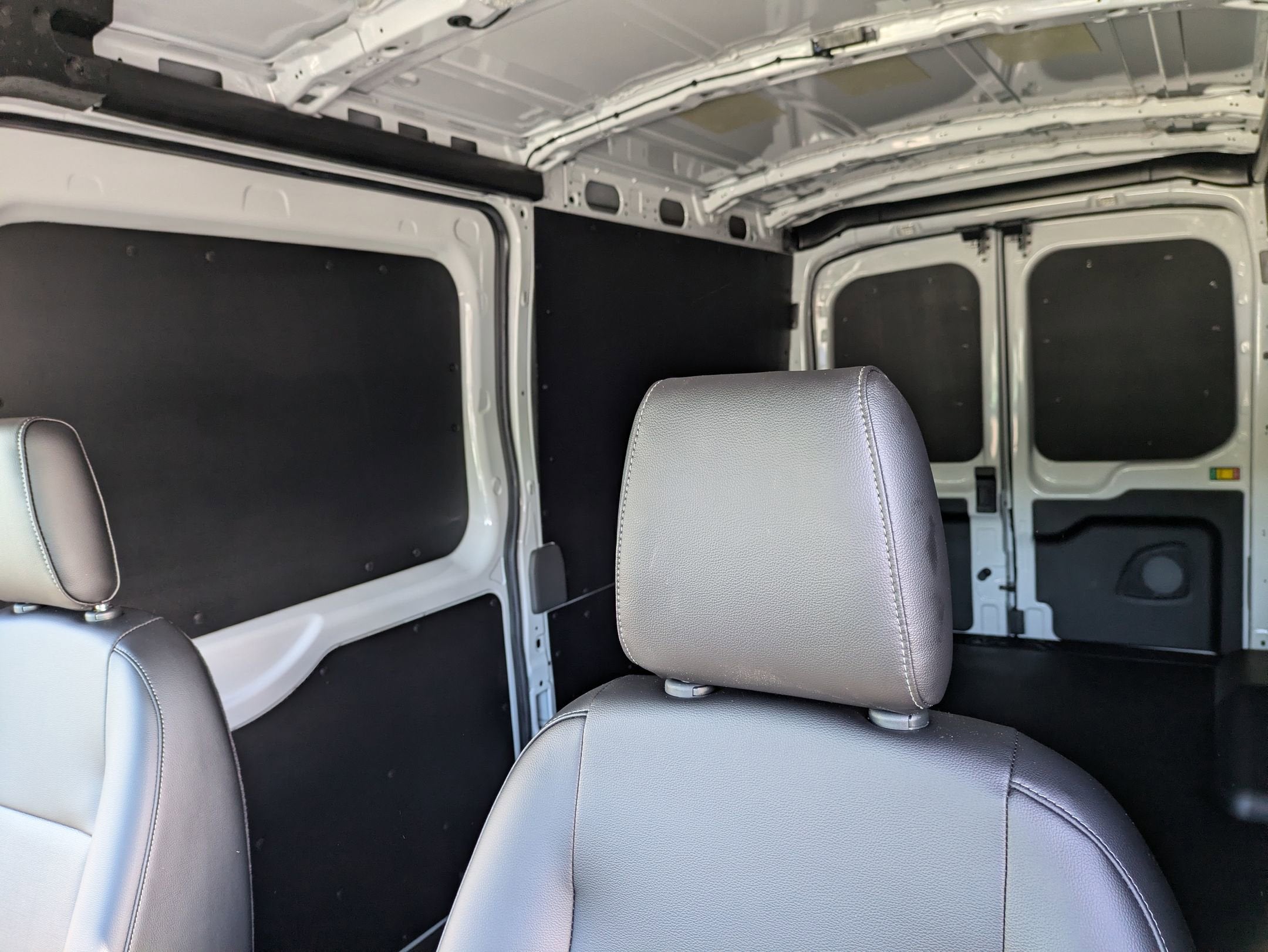 2026 Ford Transit Cargo Van Base