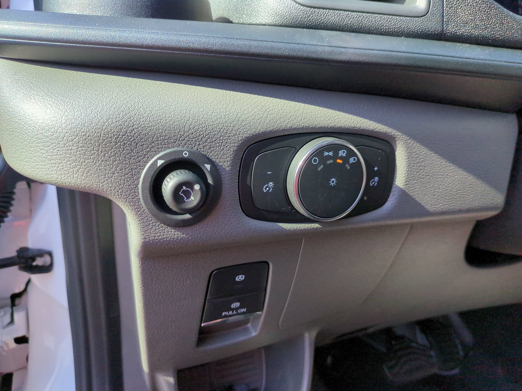 2026 Ford Transit Cargo Van Base