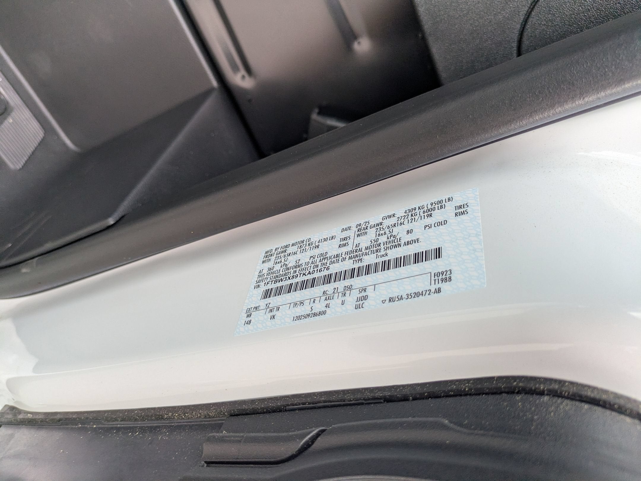 2026 Ford Transit Cargo Van Base
