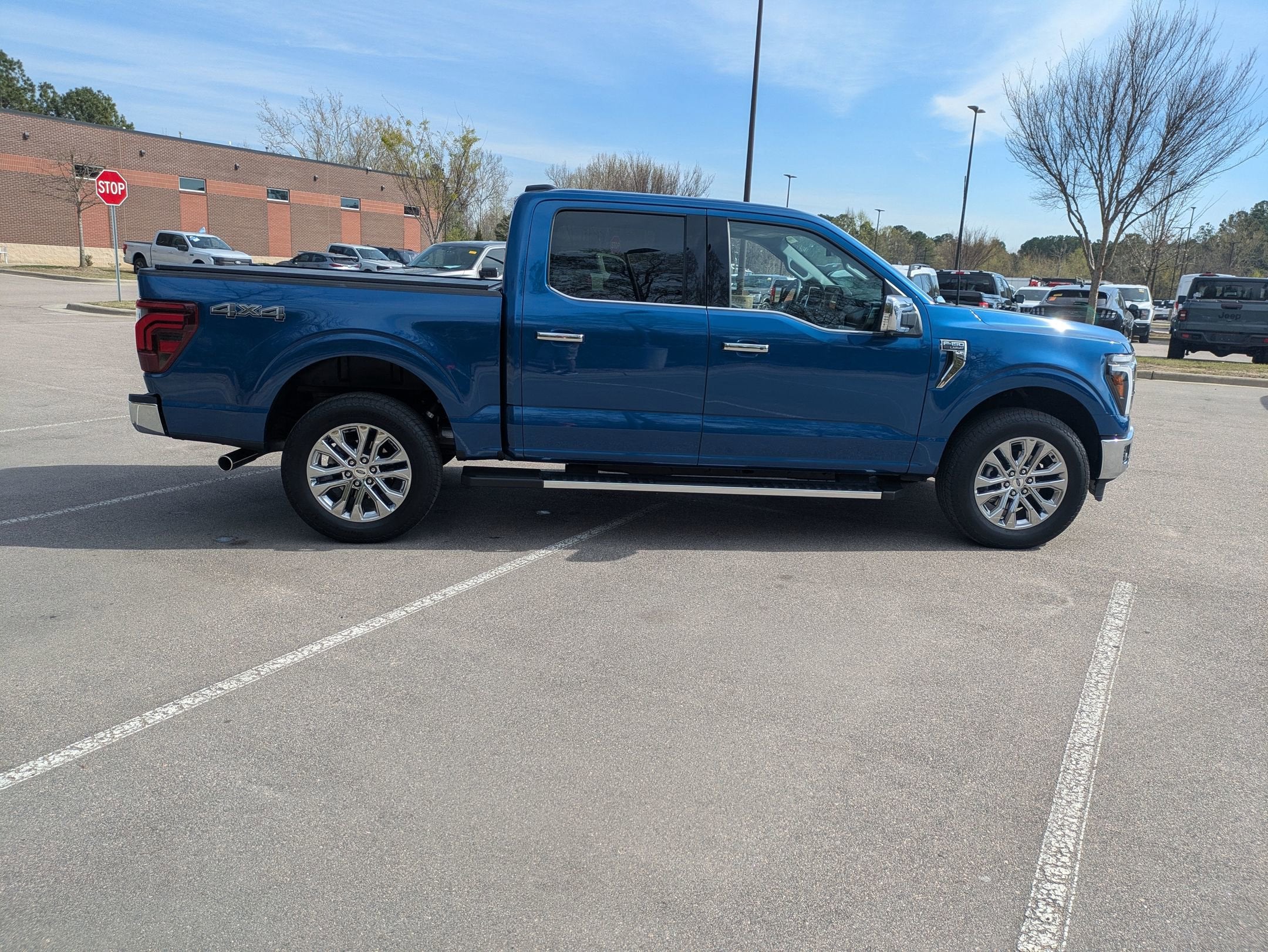 2025 Ford F-150 LARIAT