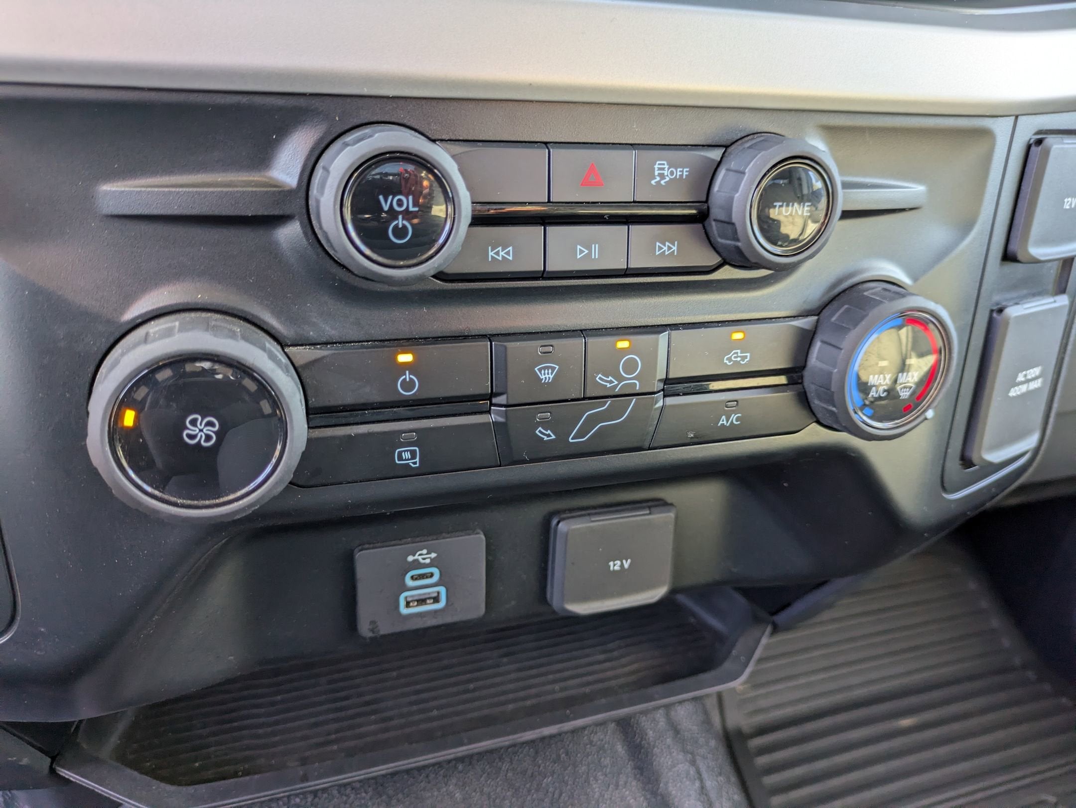 2025 Ford Super Duty F-350 SRW XL