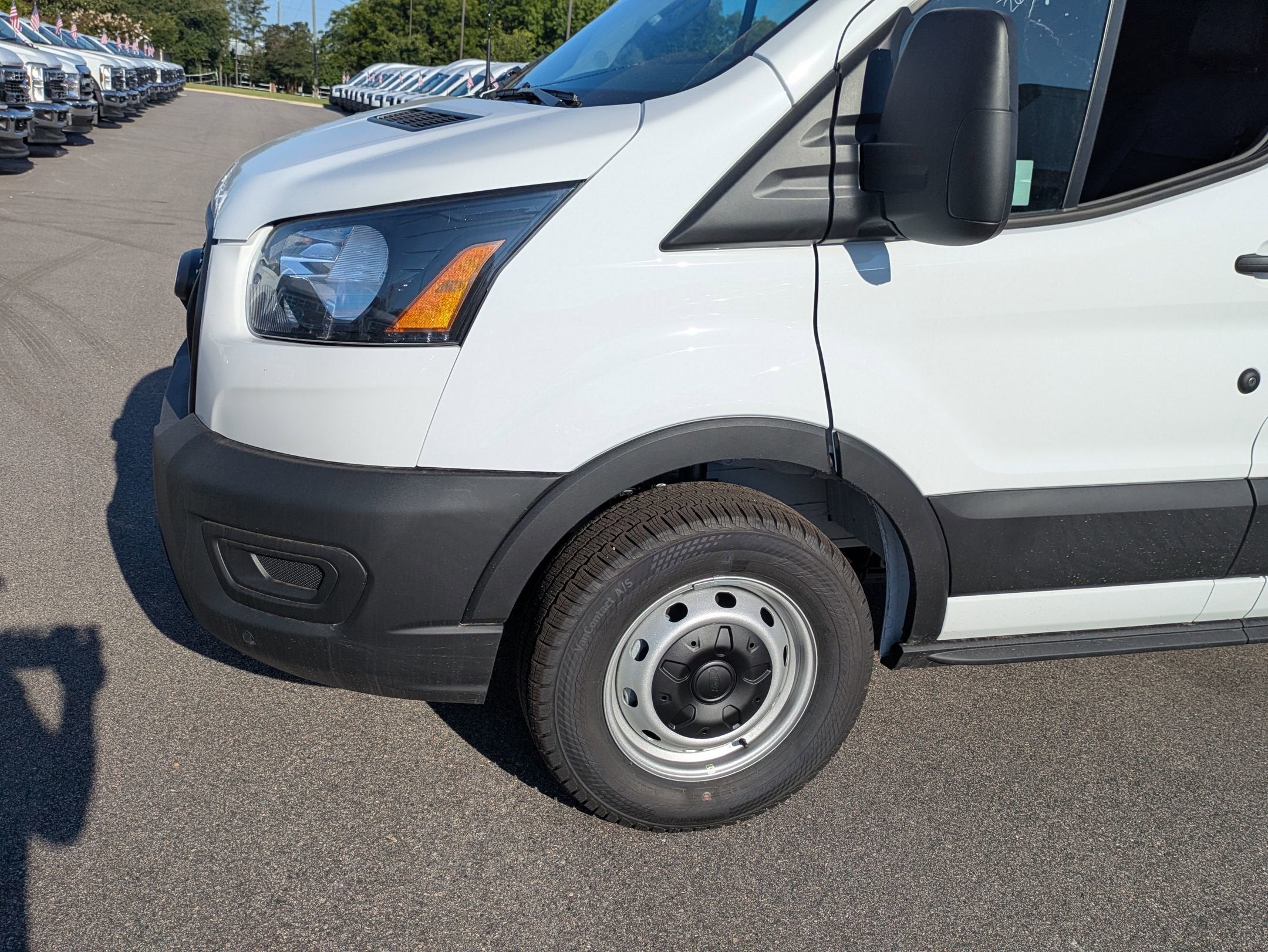 2026 Ford Transit Cargo Van Base
