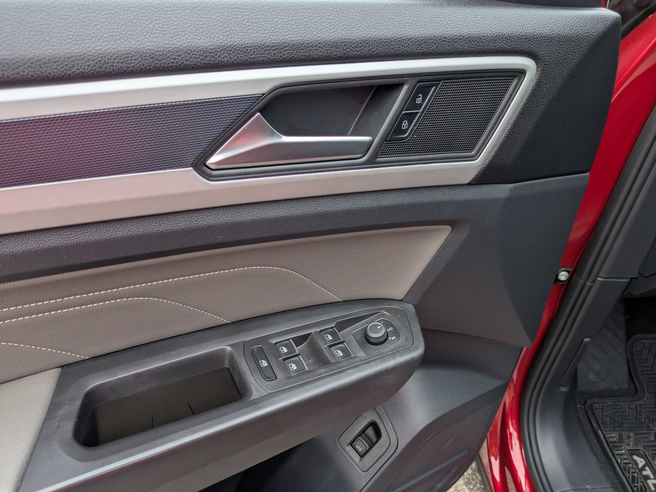 2022 Volkswagen Atlas 3.6L V6 SEL R-Line