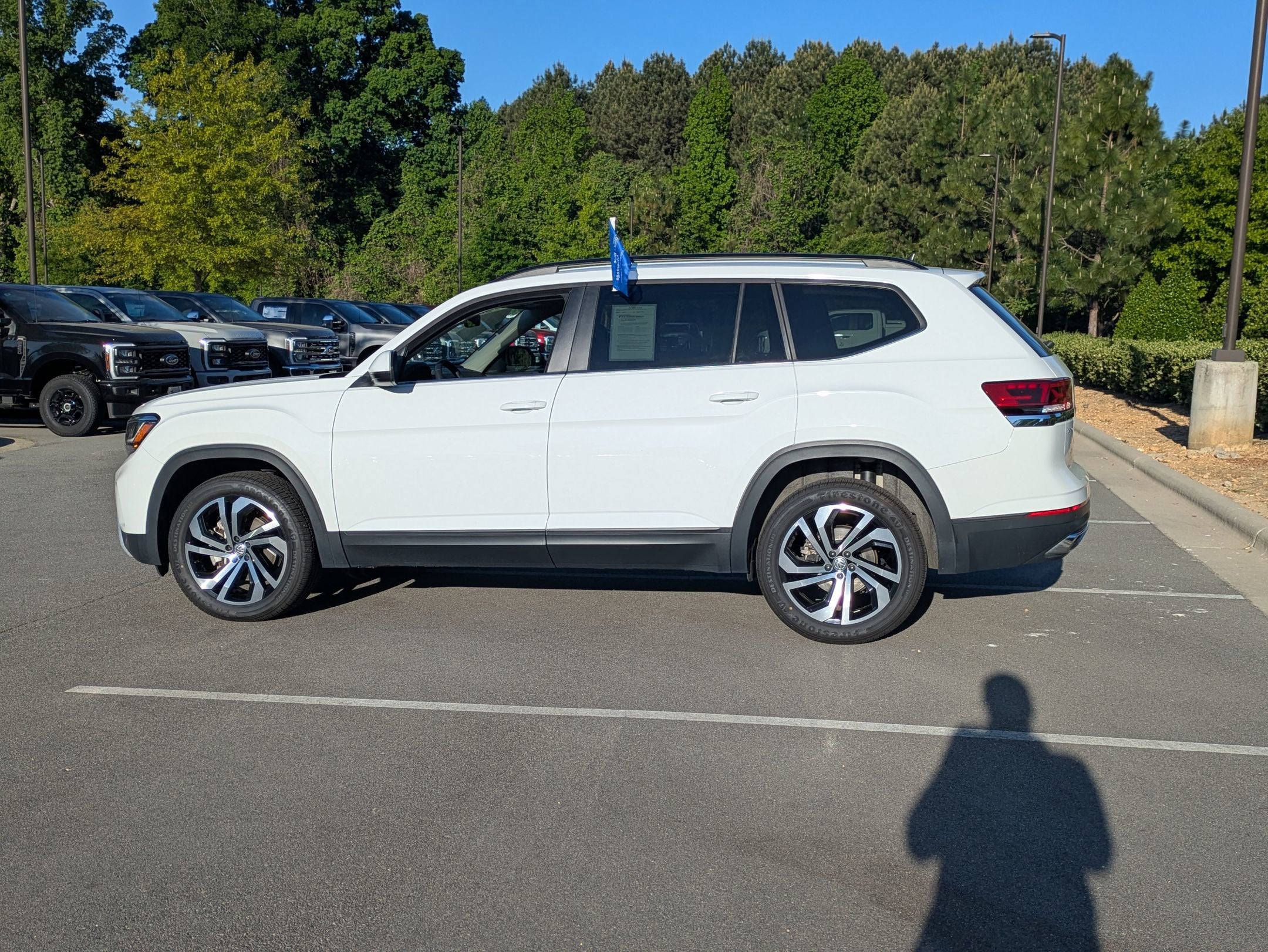 2023 Volkswagen Atlas 3.6L V6 SE w/Technology
