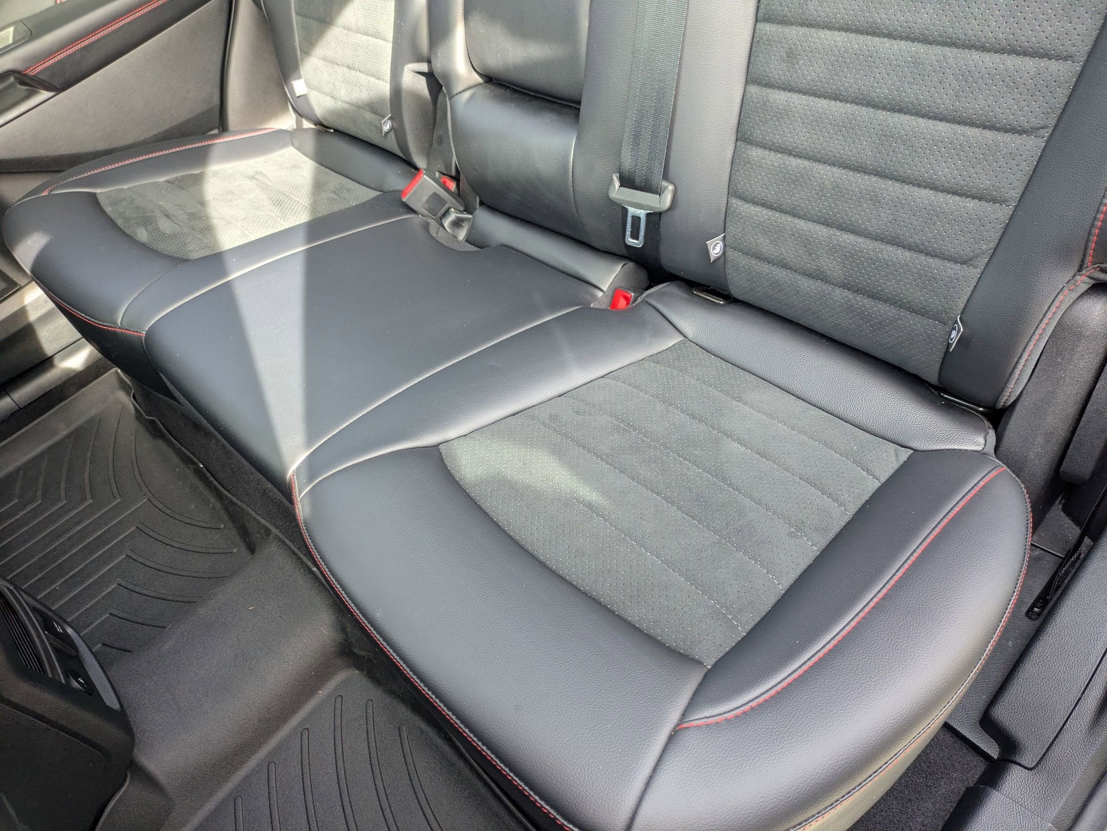 2023 Ford Edge ST Line