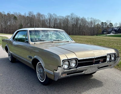 1966 Oldsmobile Cutlass 442
