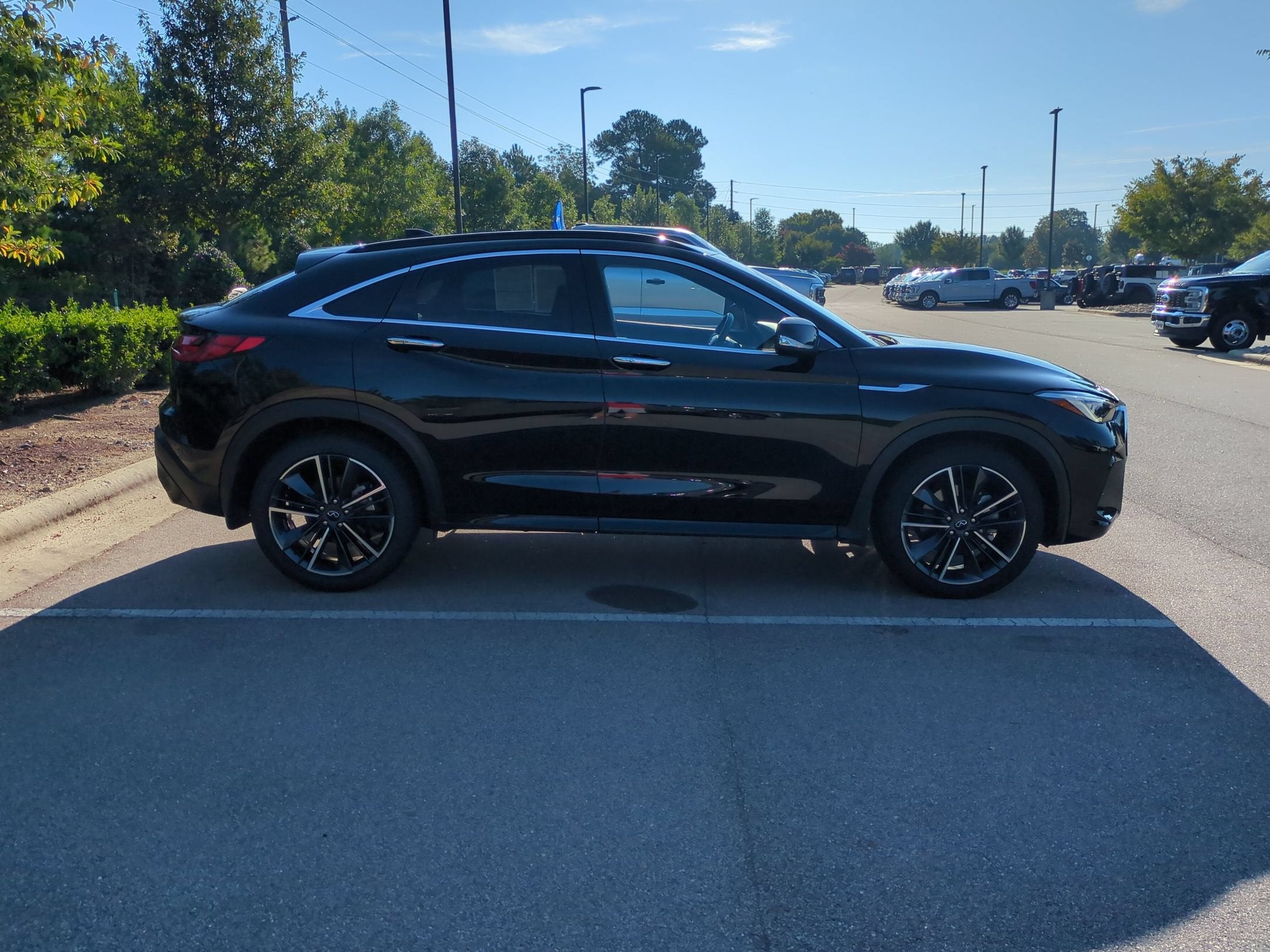 2025 INFINITI QX55 ESSENTIAL