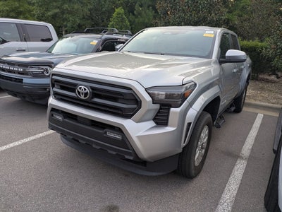 2025 Toyota Tacoma 4WD SR5