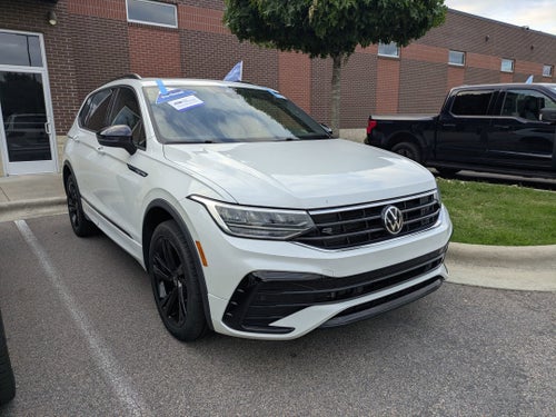 2023 Volkswagen Tiguan SE R-Line Black