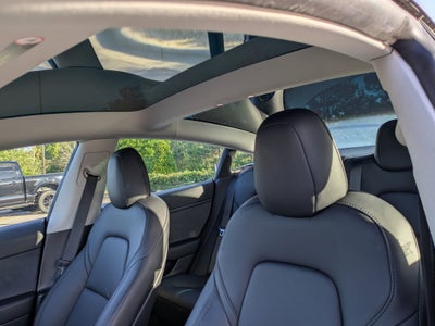 2022 Tesla Model 3 Base