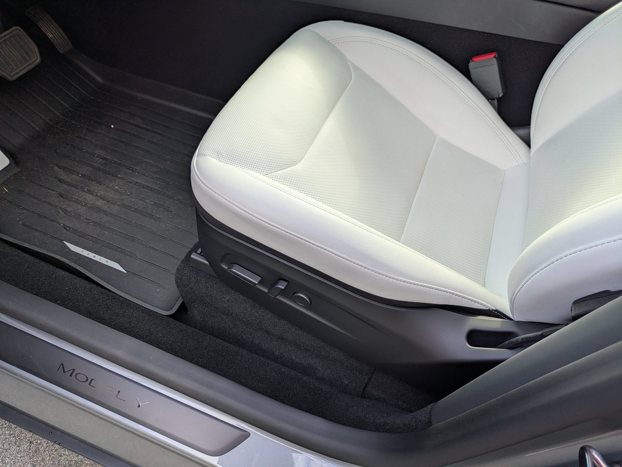 2026 Tesla Model Y Long Range Launch Series