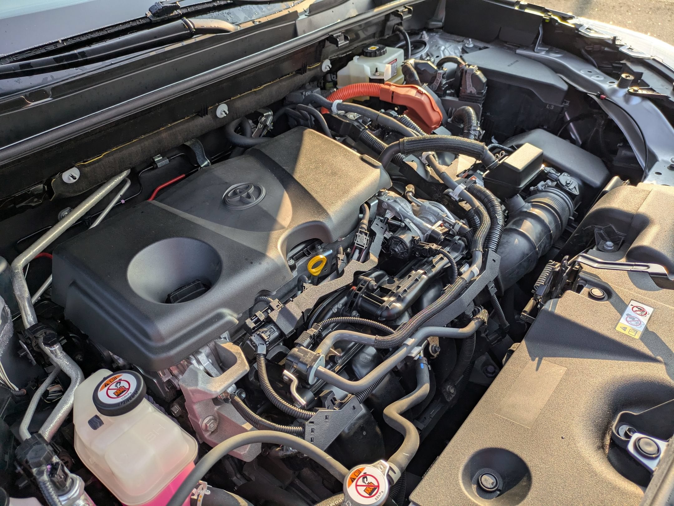 2020 Toyota RAV4 Hybrid XSE
