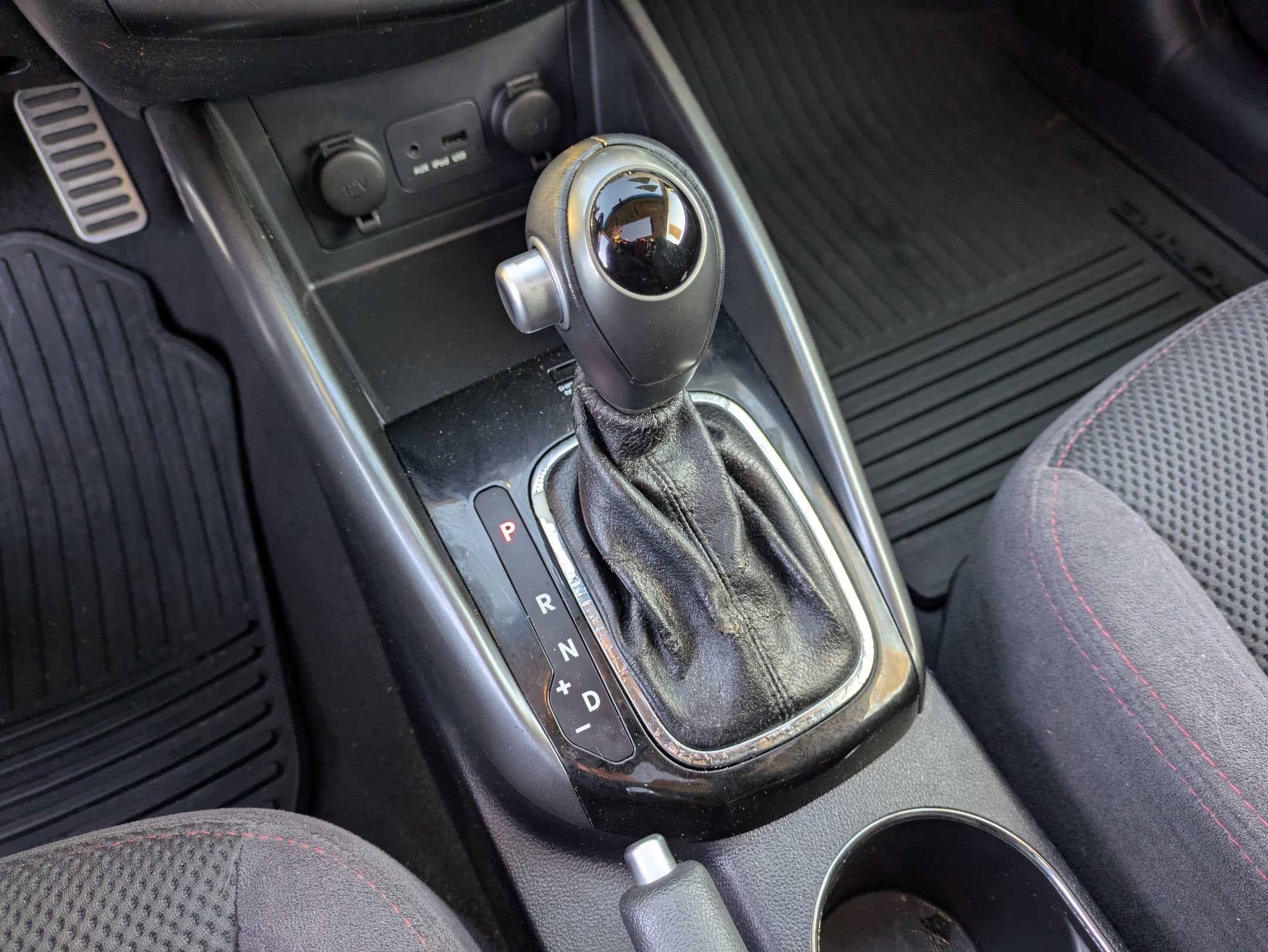 2012 Kia Forte Koup SX