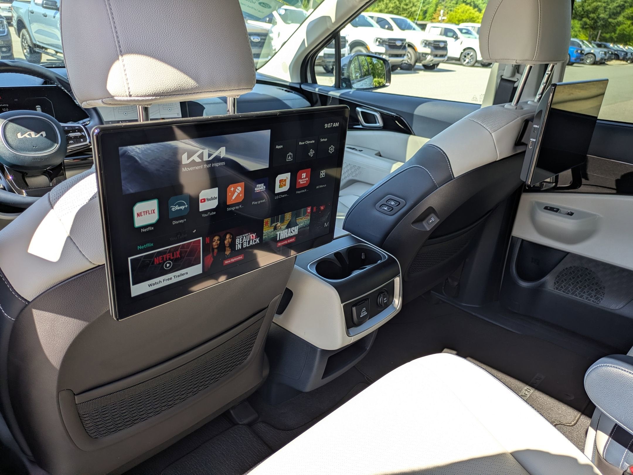 2025 Kia Carnival SX Prestige
