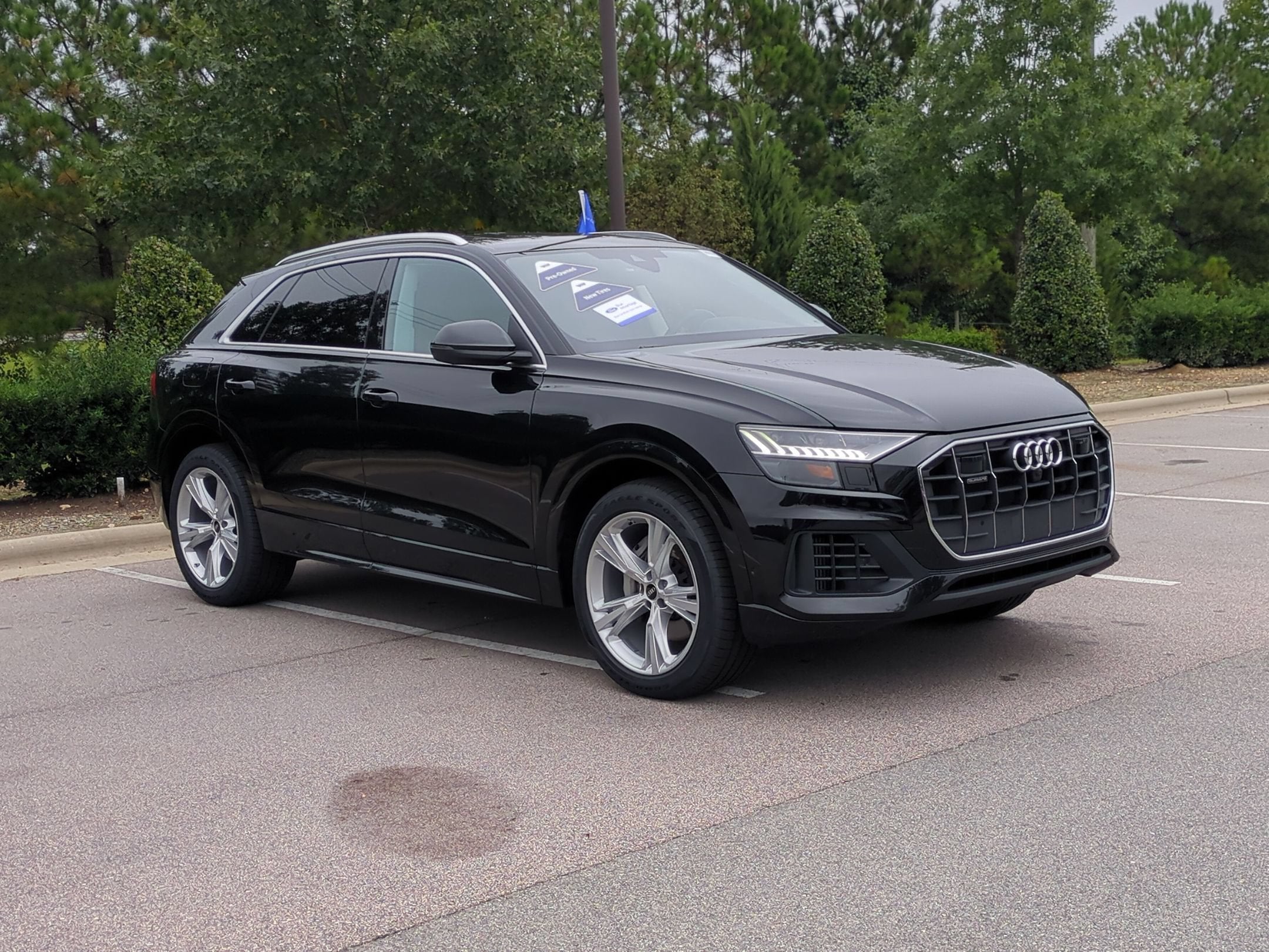 2023 Audi Q8 Premium Plus