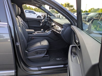 2025 Audi Q7 Premium Plus